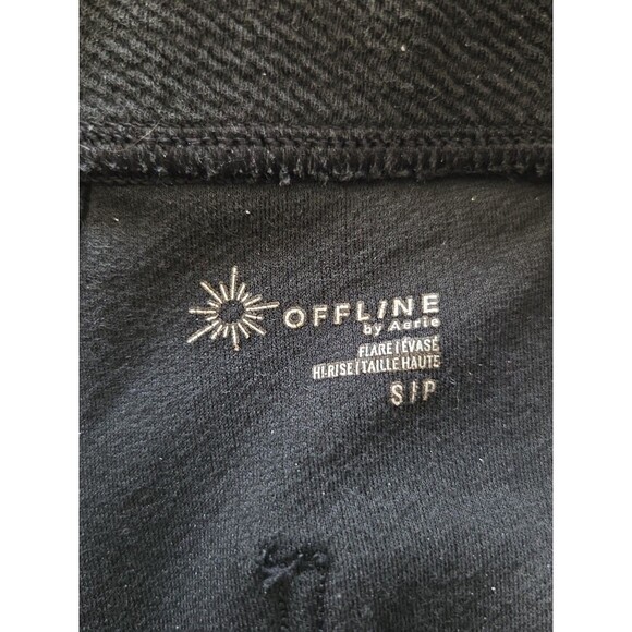 OFFLINE By Aerie | Size Small | PartyFavor Hi-Rise Flare Textured Black Leggings - Picture 5 of 10